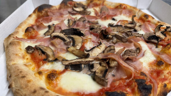 Pizza Regina